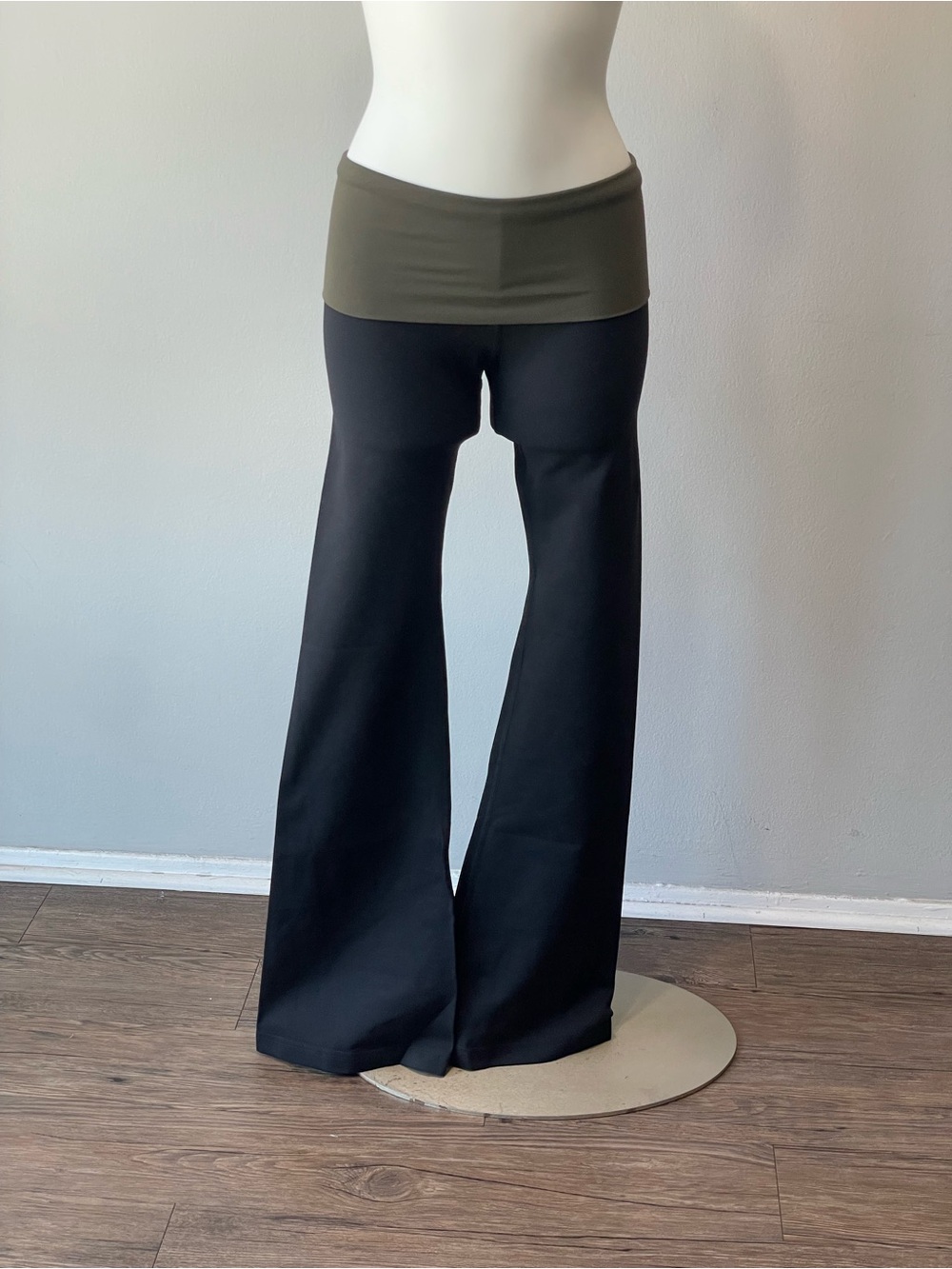 Hard Tail Black Flared Leggings with Olive Waistband
